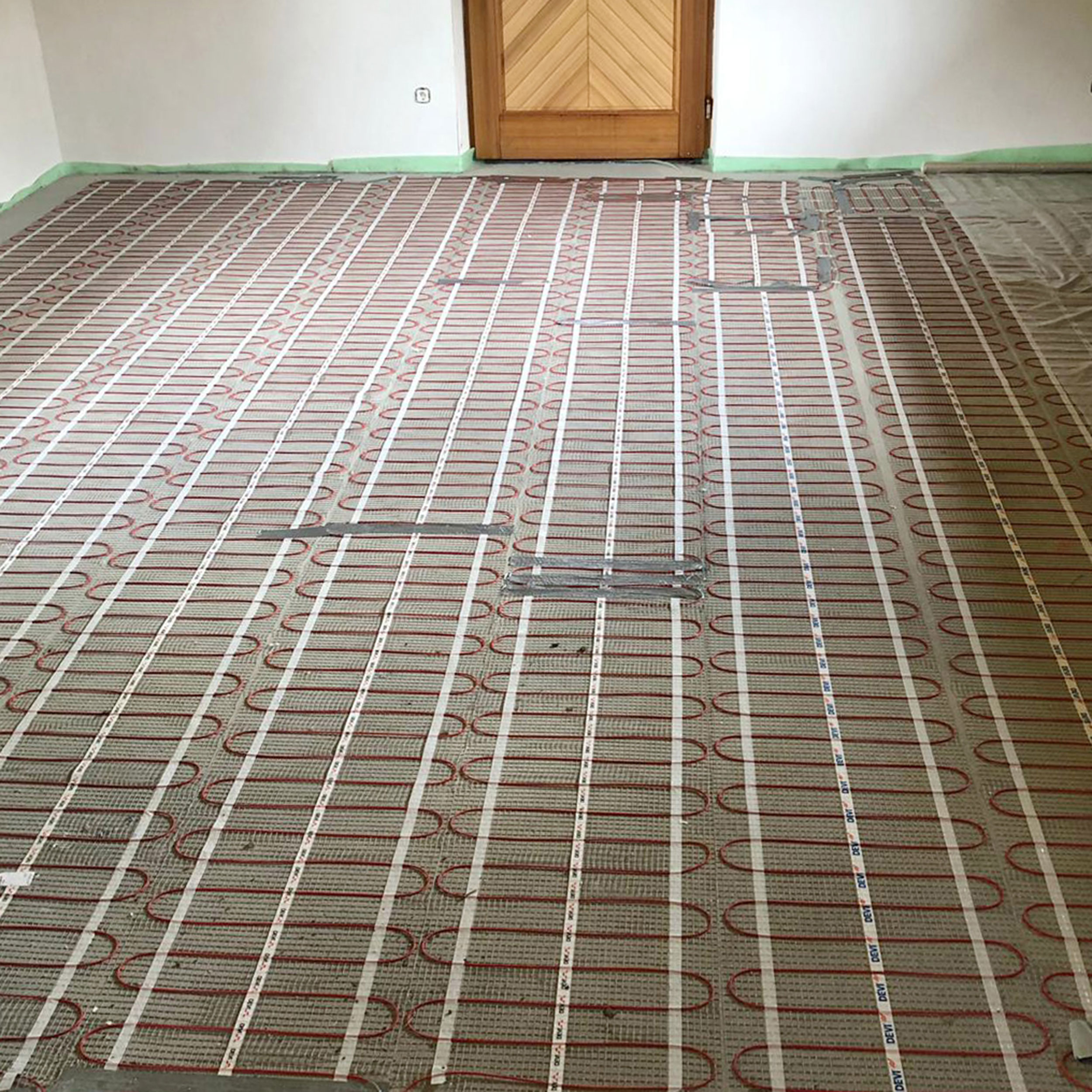/files/dateien/bilder/referenzen/elektro_feichnter-elektrische-fussbodenheizung.jpg